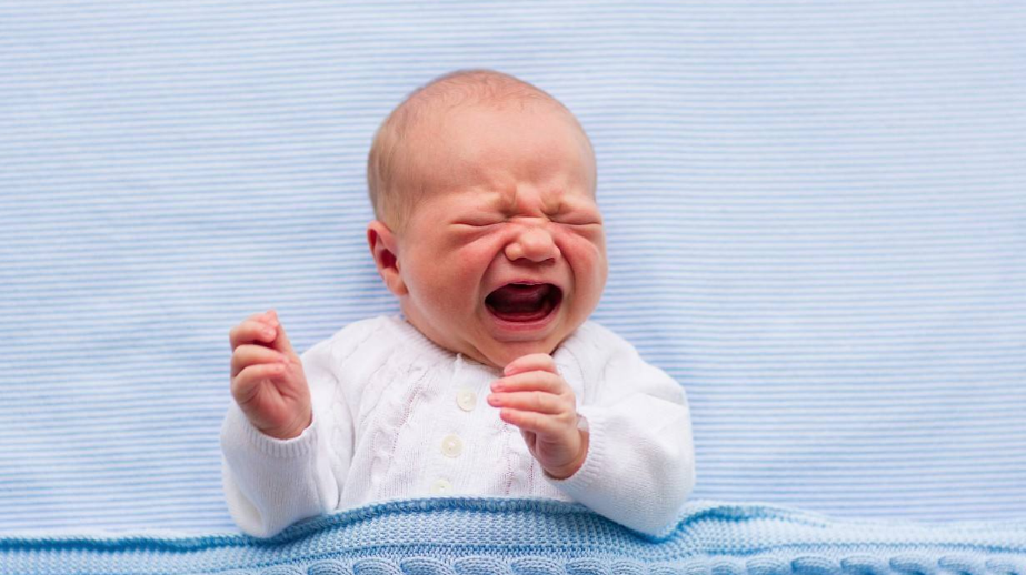 怎么判斷寶寶脹氣還是腸絞痛 寶寶腸絞痛如何按摩