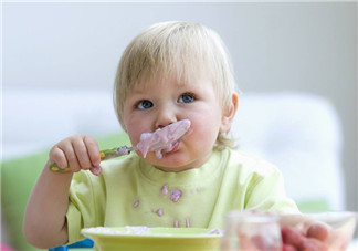 如何選擇對寶寶腸胃好的奶粉 怎樣改善寶寶的腸胃功能