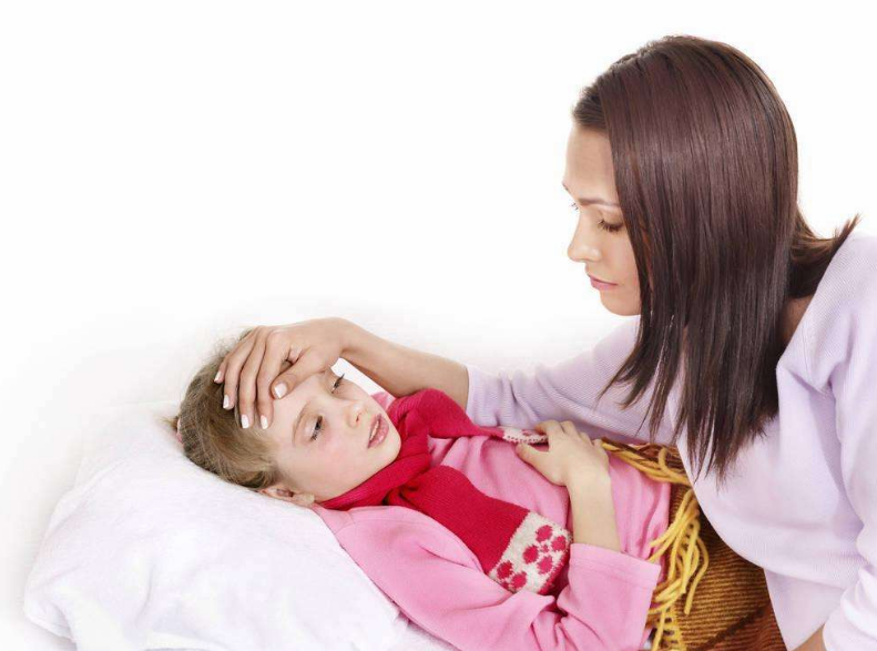 孩子發(fā)燒一夜沒睡的說(shuō)說(shuō) 不希望孩子生病的句子感慨朋友圈