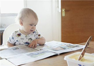 陪孩子閱讀的心情感慨 和孩子一起感受閱讀的快樂的句子短語