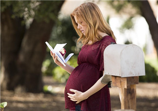 孕期胎數越多早產機率越大嗎 多胞胎懷孕對母體和胎兒有什么影響 孕期胎數越多早產機率越大嗎 多胞胎懷孕對母體和胎兒有什么影響