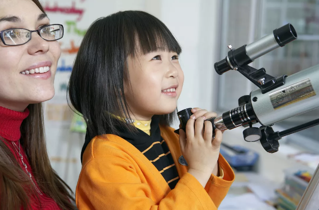 孩子的興趣班應(yīng)該怎么選擇好 怎么給孩子選擇興趣班 孩子的興趣班應(yīng)該怎么選擇好 怎么給孩子選擇興趣班