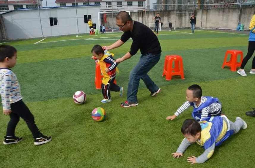 孩子喜歡咬人怎么辦 孩子和別人有沖突喜歡咬人解決