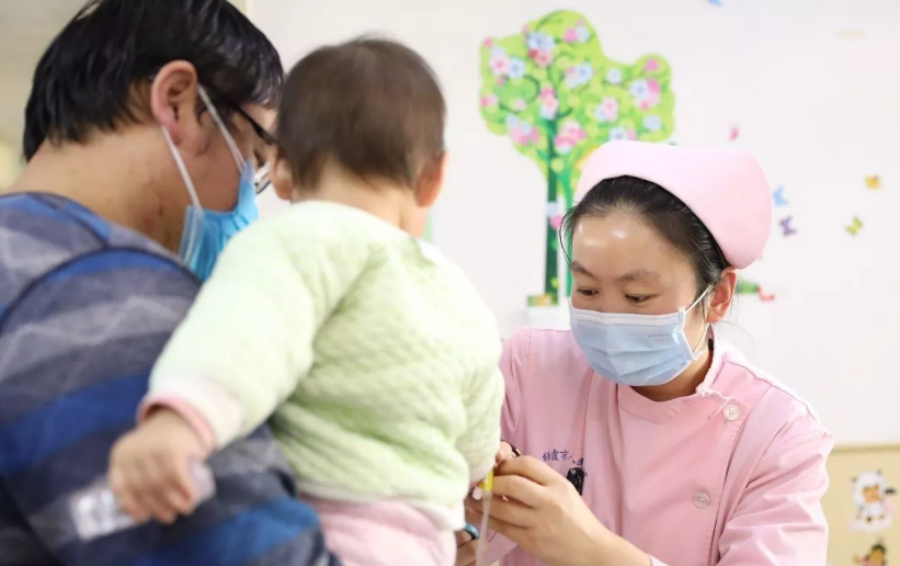 孩子支氣管炎和肺炎有什么區別 怎么護理孩子支氣管炎和肺炎