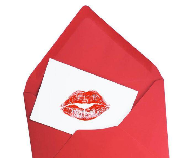 七夕發(fā)紅包還是送禮物 2018七夕發(fā)多少紅包不尷尬 七夕發(fā)紅包還是送禮物 2018七夕發(fā)多少紅包不尷尬