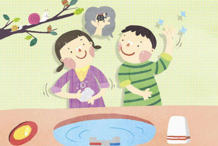 孩子變聰明有哪些表現(xiàn) 孩子吃手是在變聰明嗎