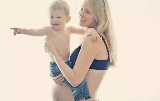 孕婦夢見抱小孩好不好 孕婦夢見抱小女孩好不好是女寶寶嗎