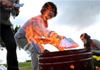 中元節孕婦可以上香燒紙嗎 2018中元節孕婦可以上墳燒包嗎