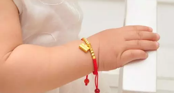 中元節寶寶出門要帶紅繩嗎 為什么中元節出門不能帶紅繩 中元節寶寶出門要帶紅繩嗎 為什么中元節出門不能帶紅繩