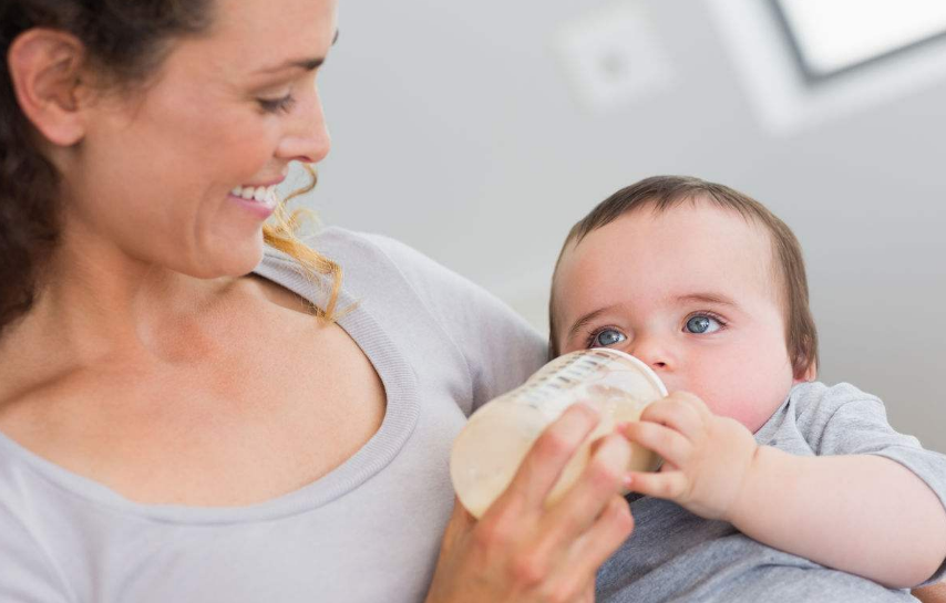 寶寶對于牛奶過敏應該吃什么奶 寶寶吃牛奶過敏怎么知道