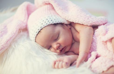 寶寶并覺的表現有哪些 一歲寶寶并覺的過程 寶寶并覺的表現有哪些 一歲寶寶并覺的過程