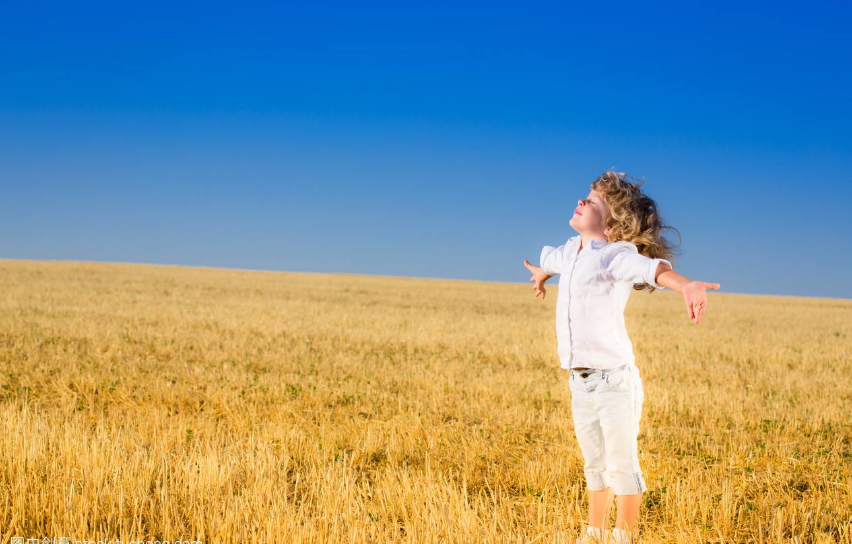 孩子秋季上火的癥狀是什么 怎么避免孩子秋季上火 孩子秋季上火的癥狀是什么 怎么避免孩子秋季上火