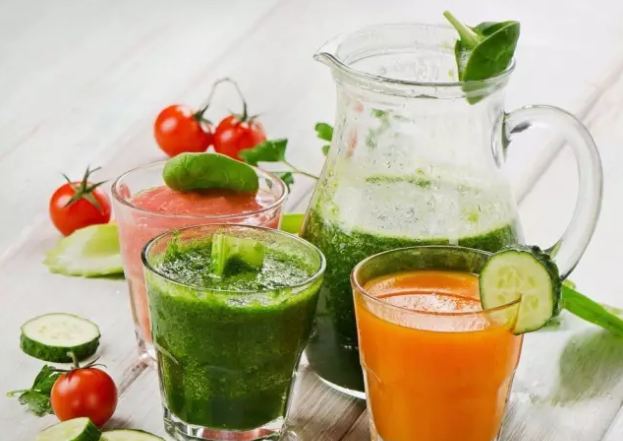 6個月的寶寶如何添加輔食 寶寶初期添加輔食應注意什么 6個月的寶寶如何添加輔食 寶寶初期添加輔食應注意什么