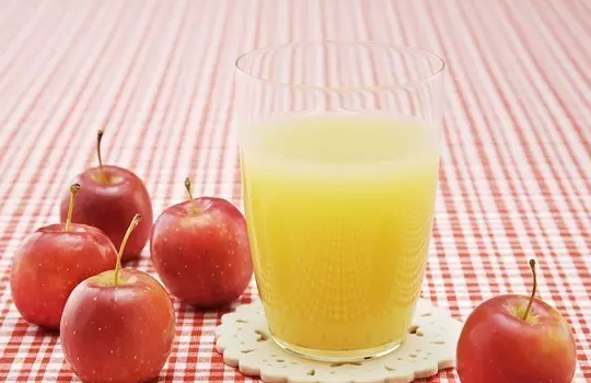 6個月的寶寶如何添加輔食 寶寶初期添加輔食應注意什么 6個月的寶寶如何添加輔食 寶寶初期添加輔食應注意什么