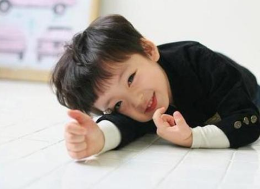 2018男孩新穎有涵養(yǎng)的名字 狗年男寶寶新穎有涵養(yǎng)的名字