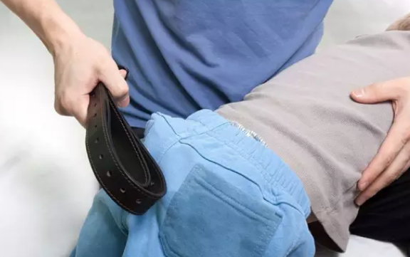 打屁股傷大腦是真的嗎 打小孩屁股真的會變笨嗎 打屁股傷大腦是真的嗎 打小孩屁股真的會變笨嗎