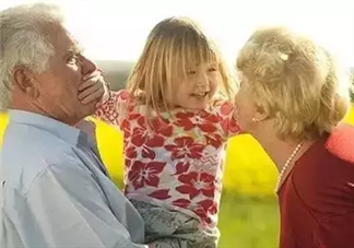 與老人帶娃觀念沖突怎么辦 與老人帶娃觀念沖突應如何溝通2018