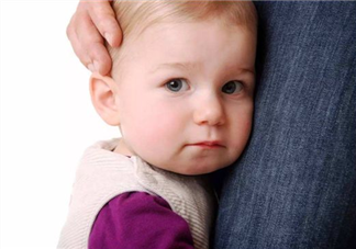 孩子內向害羞好嗎 孩子內向靦腆怎么辦