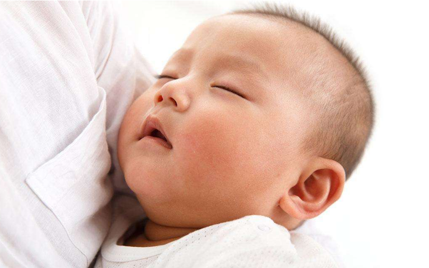 哄睡孩子他睡不著怎么辦 孩子哄睡有哪些誤區