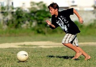 跟孩子說話孩子不聽怎么辦 怎么讓孩子學會傾聽