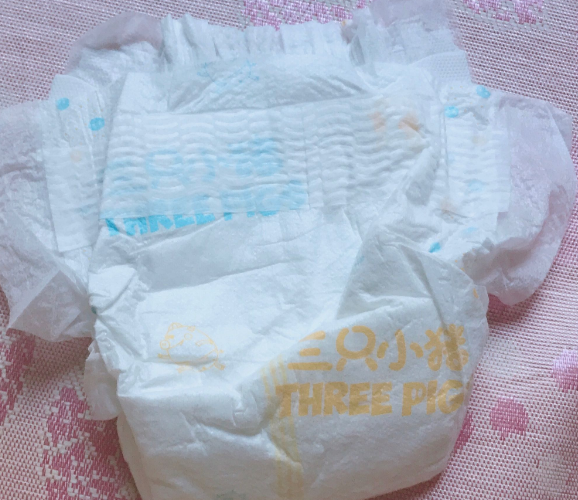 三只小豬嬰兒紙尿褲好用嗎 三只小豬嬰兒紙尿褲干爽透氣嗎