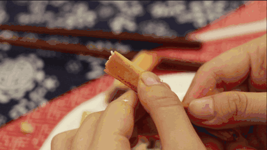 怎么吃螃蟹圖解 大閘蟹的正確吃法2018