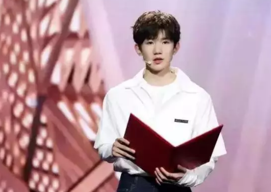 2018開學(xué)第一課觀后感怎么寫 開學(xué)第一課創(chuàng)造向未來作文 2018開學(xué)第一課觀后感怎么寫 開學(xué)第一課創(chuàng)造向未來作文