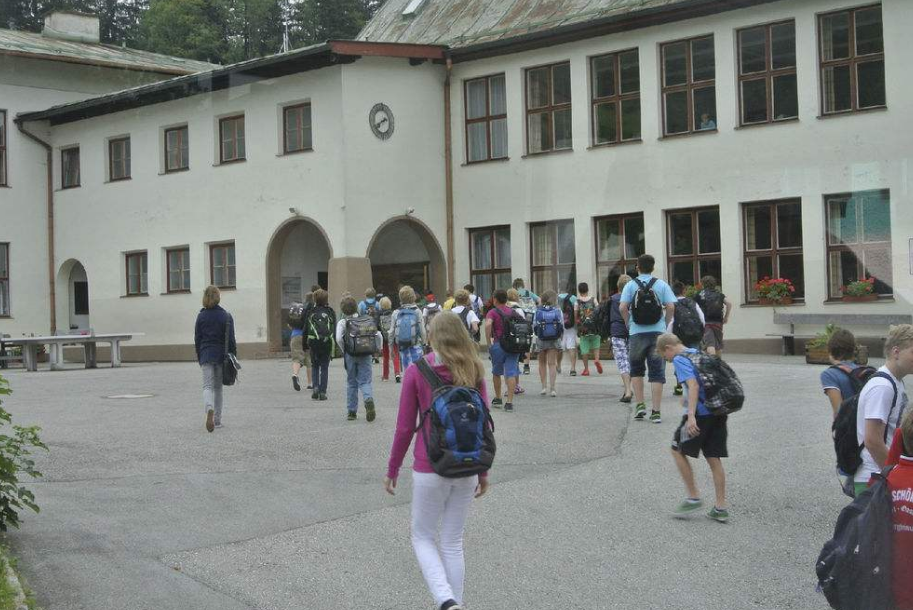 開學第一天心情說說 開學第一天發什么說說朋友圈好