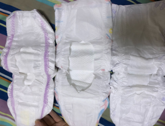 安兒樂雀氏和紅色小象紙尿褲對比 紅色小象紙尿褲怎么樣 安兒樂雀氏和紅色小象紙尿褲對比 紅色小象紙尿褲怎么樣