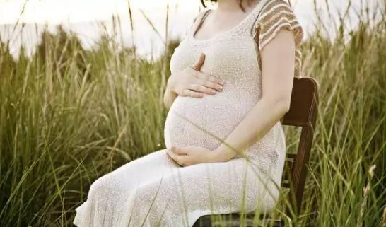 懷孕后鼻涕多生男生女2018 懷孕沒感冒鼻涕多是什么原因