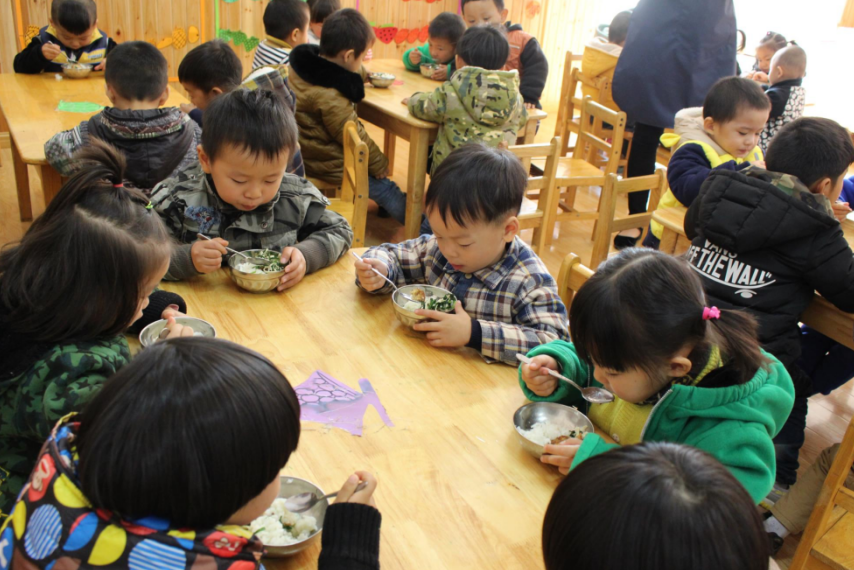 孩子抵觸上幼兒園怎么做 如何讓孩子愿意去幼兒園 孩子抵觸上幼兒園怎么做 如何讓孩子愿意去幼兒園