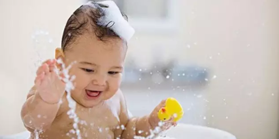 秋季如何呵護寶寶肌膚 秋季寶寶護膚注意事項