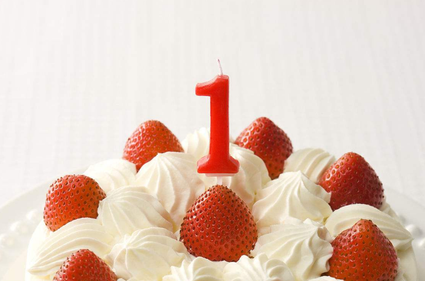 慶祝孩子一歲生日說說 孩子1歲生日快樂說說朋友圈