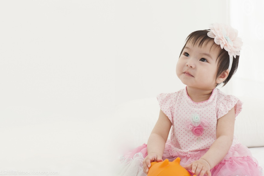 姓馮女孩氣質高貴名字 姓馮女孩子起什么名字好聽