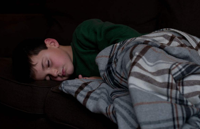 跟孩子道晚安說(shuō)說(shuō) 父母對(duì)孩子的晚安說(shuō)說(shuō)朋友圈 跟孩子道晚安說(shuō)說(shuō) 父母對(duì)孩子的晚安說(shuō)說(shuō)朋友圈