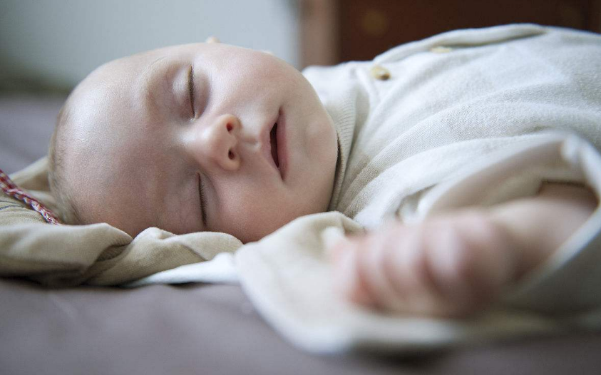 跟孩子道晚安說(shuō)說(shuō) 父母對(duì)孩子的晚安說(shuō)說(shuō)朋友圈 跟孩子道晚安說(shuō)說(shuō) 父母對(duì)孩子的晚安說(shuō)說(shuō)朋友圈