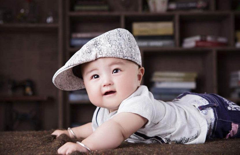 曬照片后道晚安的說說 曬孩子照片說晚安發什么好