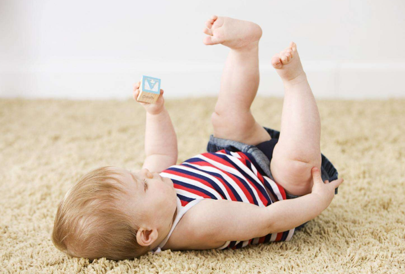 姓許的女孩起個簡單的名字 姓許女孩起什么名字有內(nèi)涵