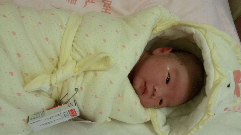 何姓有內涵的男孩取什么名字好 何姓男孩取名好聽的名字推薦