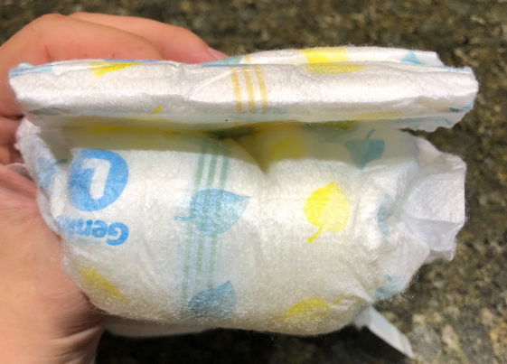 妮飄紙尿褲和花王紙尿褲對比 日本妮飄紙尿褲使用測評