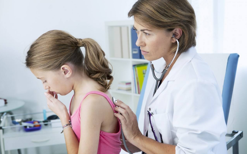 孩子秋季咳嗽會變成過敏性咳嗽嗎 孩子咳嗽要注意什么