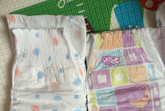 布布紙尿褲/尤妮佳/安兒樂哪個好 布布紙尿褲和尤妮佳紙尿褲對比測評