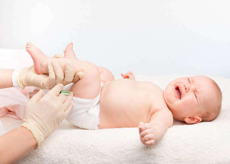 秋季孩子容易流鼻血怎么做好 如何正確應對孩子流鼻血