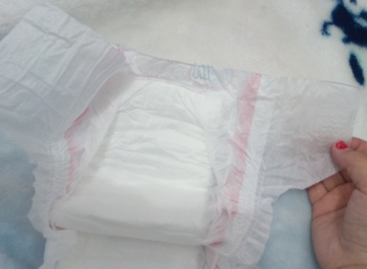 茵茵紙尿褲哪款最薄 茵茵柔潤輕芯紙尿褲測評