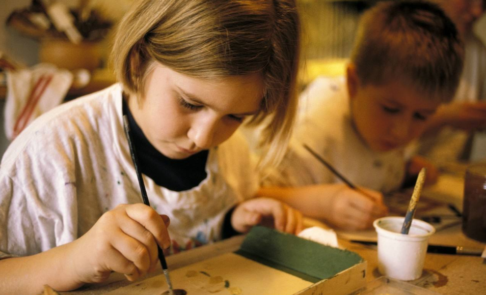 姓殷女孩名字簡單大方洋氣怎么起 姓殷的女孩名字最好聽推薦