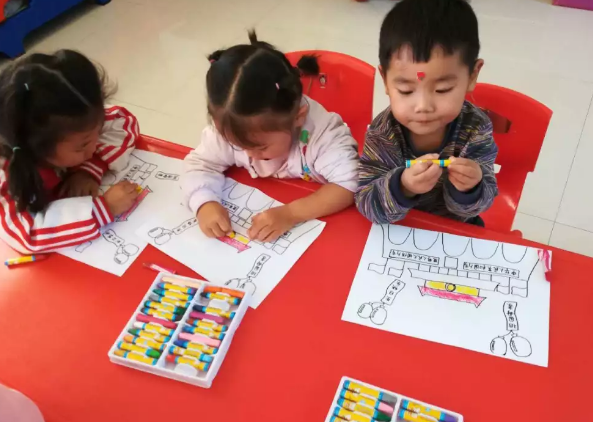 幼兒園國慶節主持詞2018 幼兒園國慶節主持活動開場白 幼兒園國慶節主持詞2018 幼兒園國慶節主持活動開場白