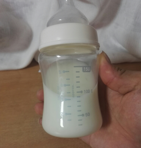 悠藍(lán)有機(jī)奶粉接近母乳嗎 悠藍(lán)有機(jī)奶粉寶寶吃不吃得慣 悠藍(lán)有機(jī)奶粉接近母乳嗎 悠藍(lán)有機(jī)奶粉寶寶吃不吃得慣