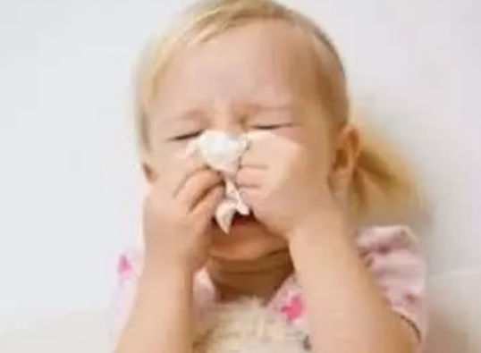 寶寶黑色鼻涕是怎么回事 寶寶鼻涕變黑是什么原因