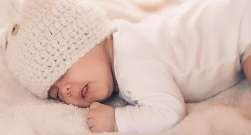 讓孩子快速入睡的小妙招 讓寶寶不哭鬧睡覺的小方法