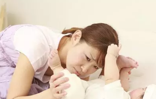 孩子胃受涼腹瀉小妙招 寶寶受涼拉肚子小妙招 孩子胃受涼腹瀉小妙招 寶寶受涼拉肚子小妙招